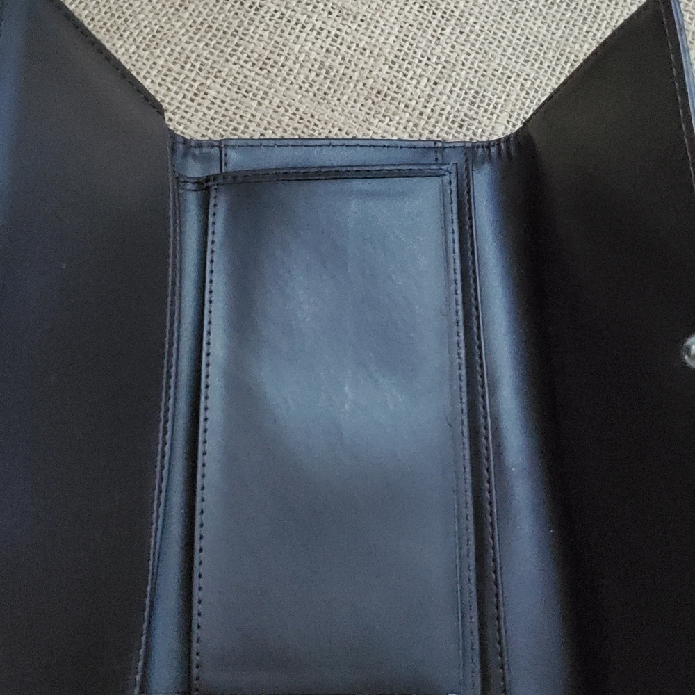 Coach Wallet - Picture 4 of 13